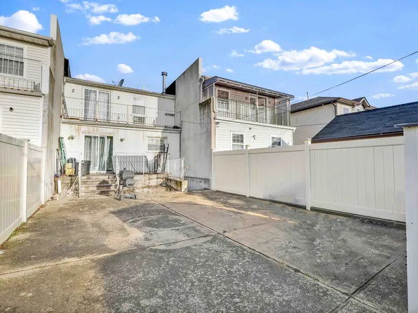 139-21 246th Street 1 image 16 of 17