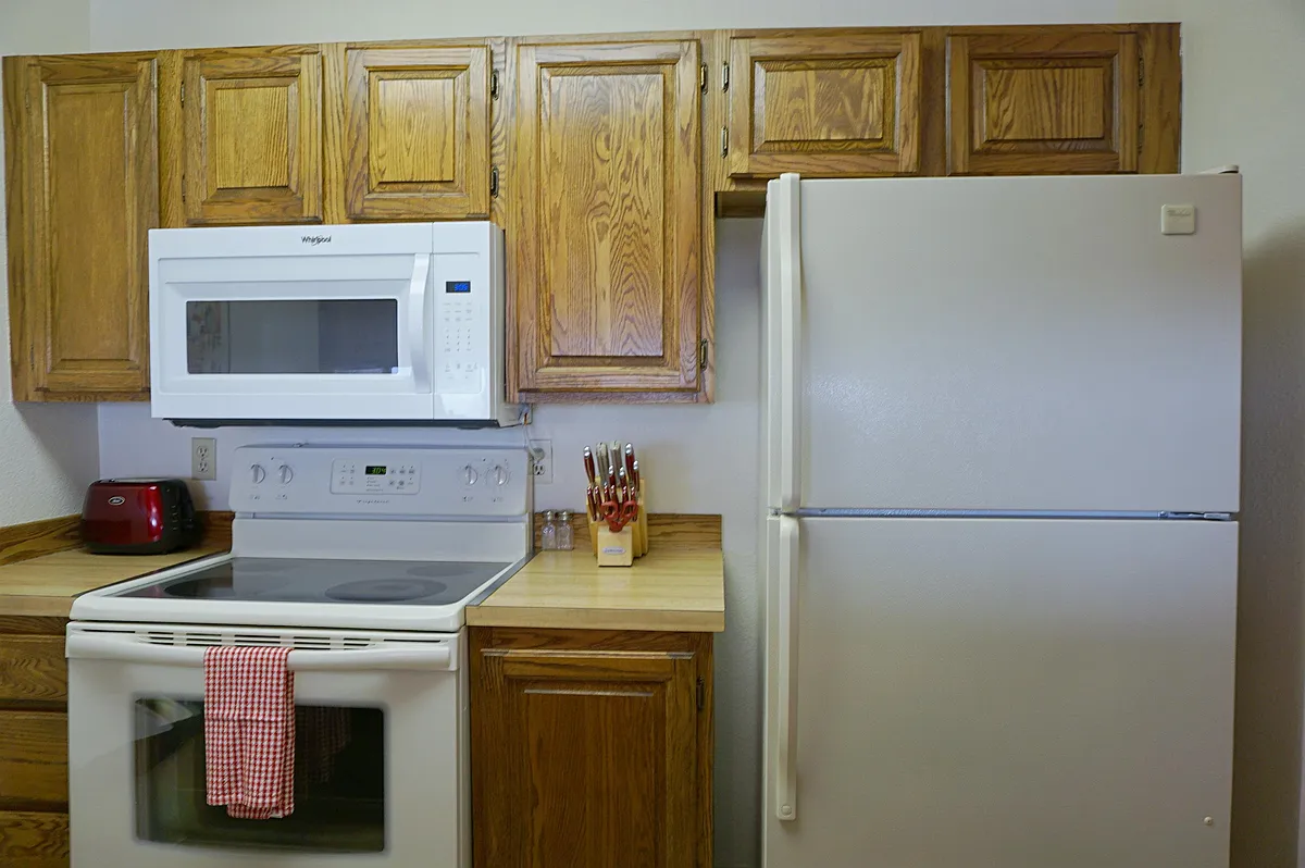 Building Photo - 310 E 11th Ave #112-1