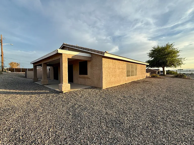 2460 Hummingbird Ln #101 — Photo 18