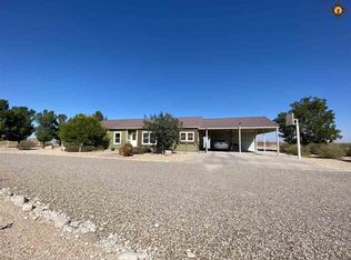 415 Pueblo Rd, Lake Arthur, NM 88253