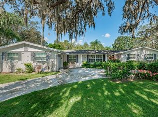 9665 Lakeview Dr, New Port Richey, FL 34654