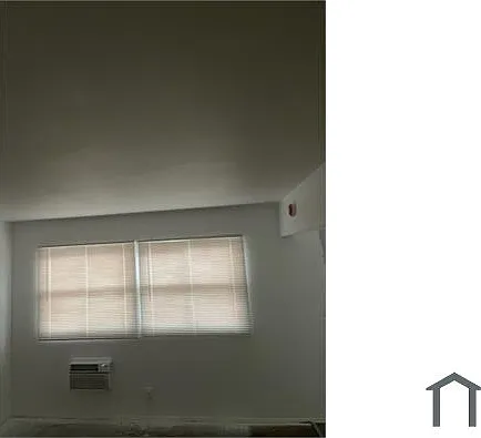2 bed, 900 sqft, $1,850 — Photo 2