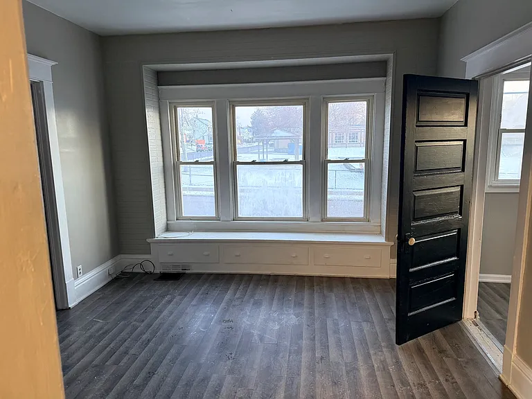 458 Cedar Ave #201 — Photo 7
