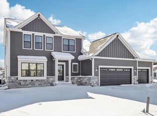 N119W15085 Ivy Ln, Germantown, WI 53022