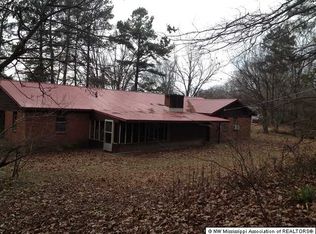 739 Bend Rd, Coldwater, MS 38618