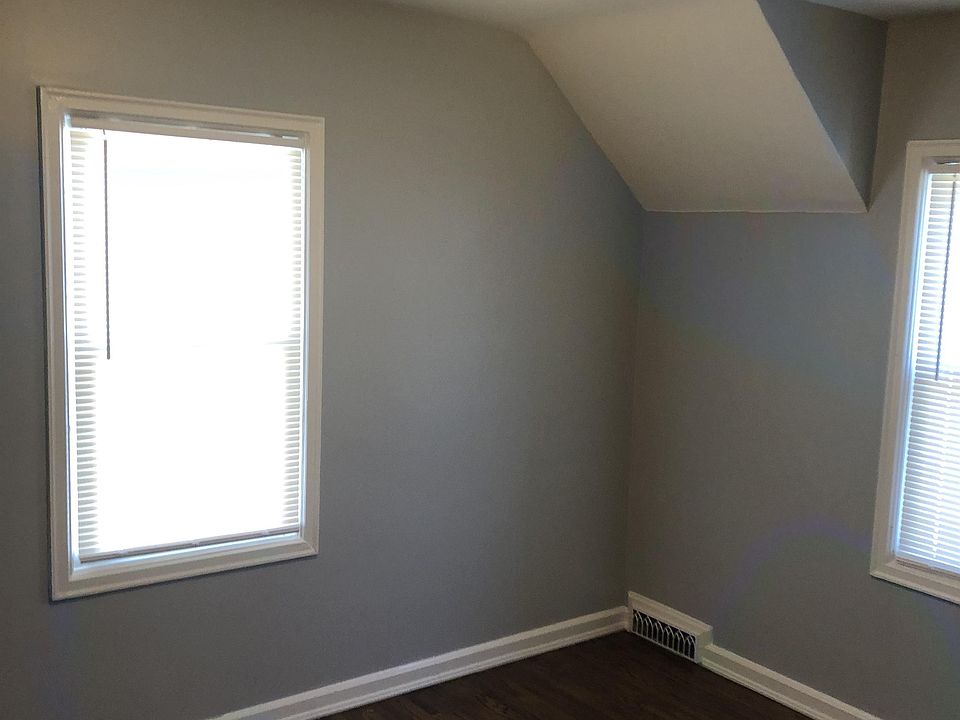 4067 Paxton Blvd, Omaha, NE 68111 Zillow