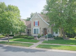 559 Newman Trl, Stillwater, MN 55082