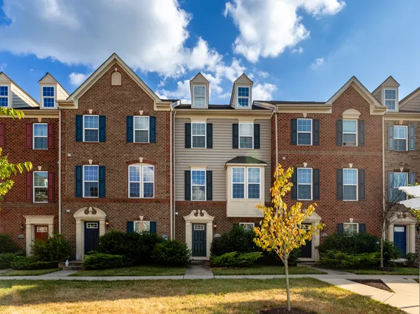 5351 S Center Dr, Greenbelt, MD 20770