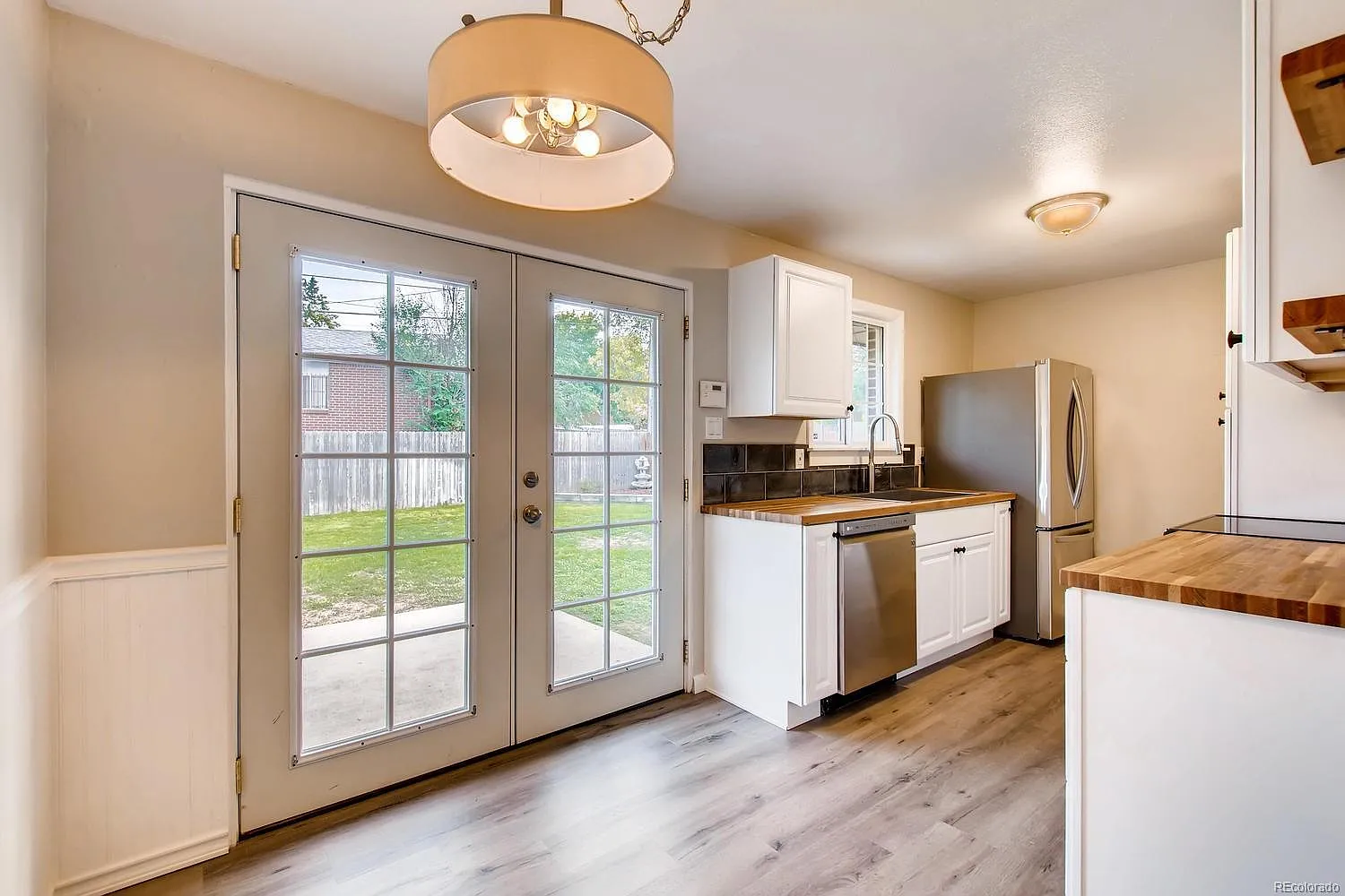 3 bed, 1728 sqft, $2,800 — Photo 4