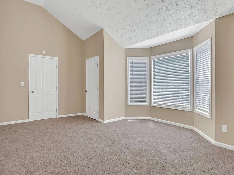 7753 Providence Point Way — Photo 6