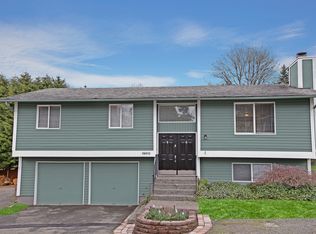 19812 64th Ave NE, Kenmore, WA 98028