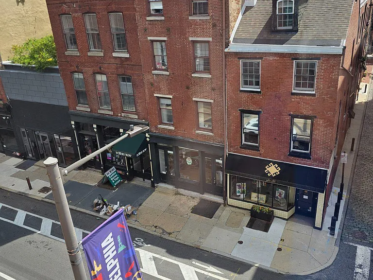 52 N 2nd St #3 — Photo 22