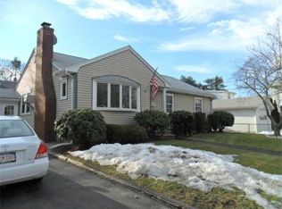 7 Maple Valley Rd, Lynn, MA 01904