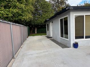 206 Monte Vista Ave, Costa Mesa, CA 92627