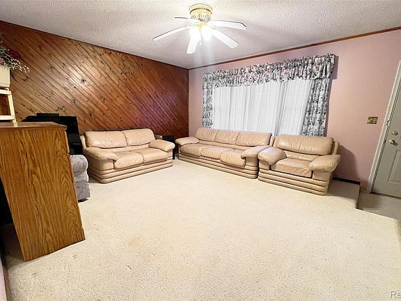 2nd image of 5163 N Linden Rd