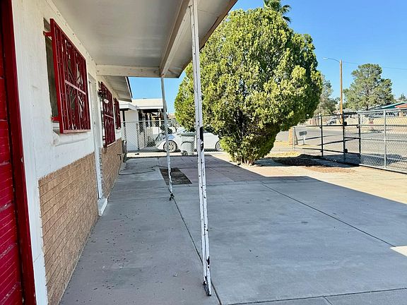 2nd image of 8148 Lomita Dr