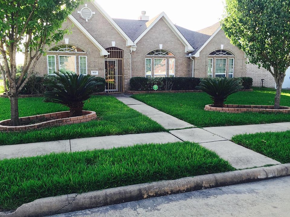 1st image of 8920 Riverwell Cir W