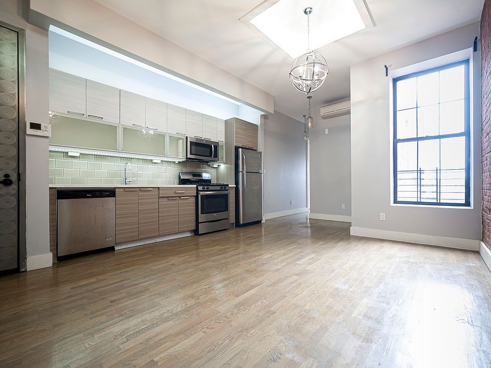 1st image of 2332 Tilden Ave #3