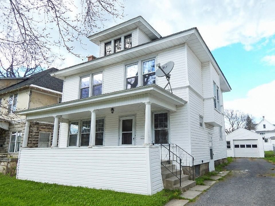1st image of 1135 Boyd St