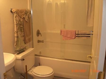 4th image of 7737 Newport Ct