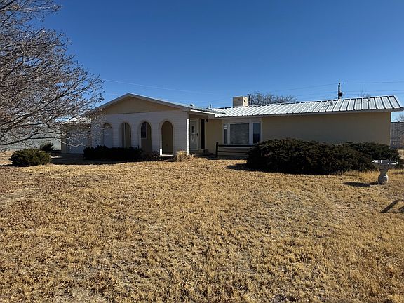 2nd image of 102 Apache Dr