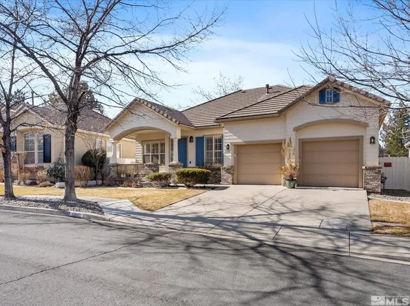 1085 Waverly Dr, Reno, NV 89519