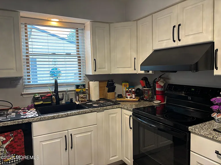 20 Easton Dr #A — Photo 4