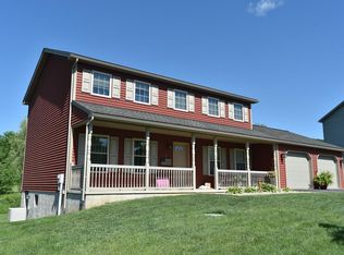6210 Tuscarora Dr, Huntingdon, PA 16652