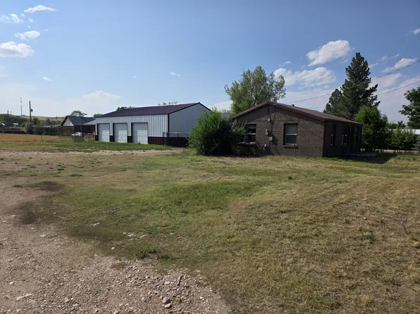 2116 York Ave, Cheyenne, WY 82007