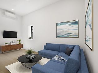 131 Greenpoint Ave #2A, Brooklyn, NY 11222