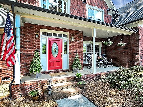 4th image of 4014 Jubilee Ct