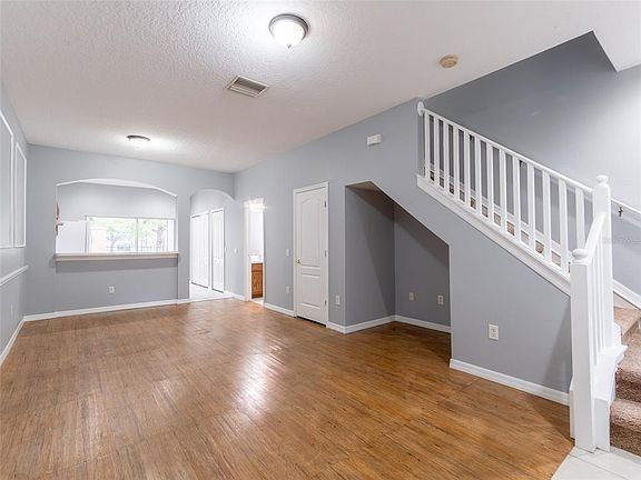 5th image of 13135 Kings Crossing Dr