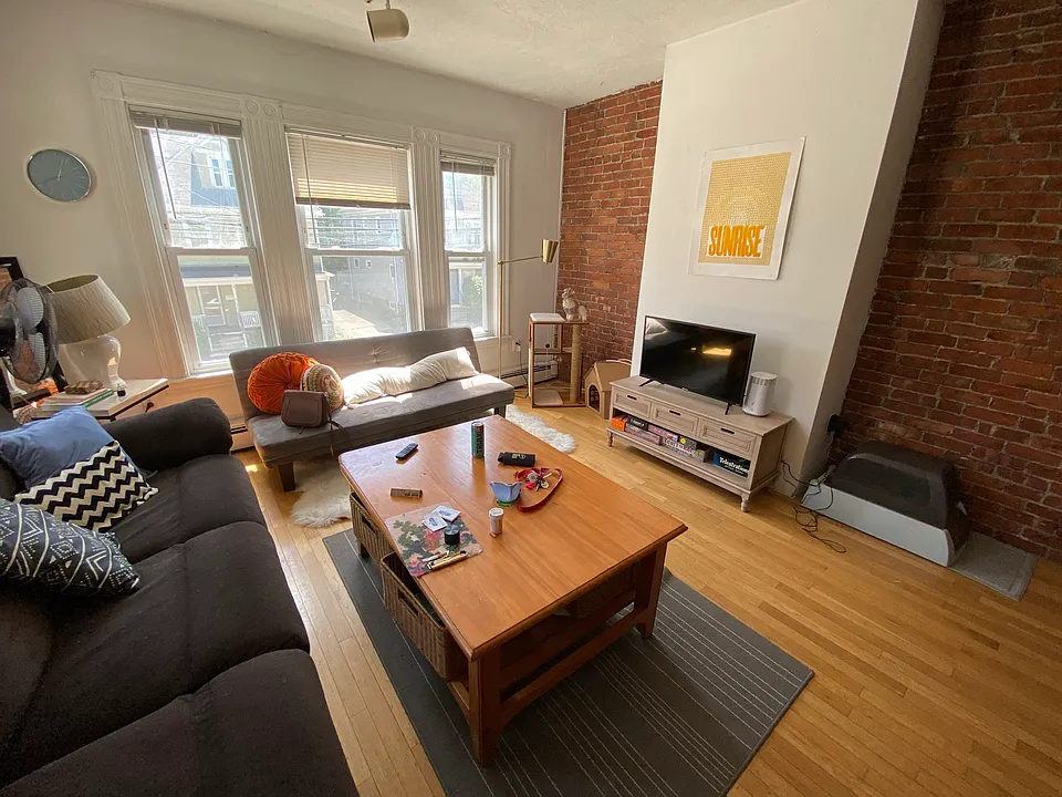 66 Murdock St #2