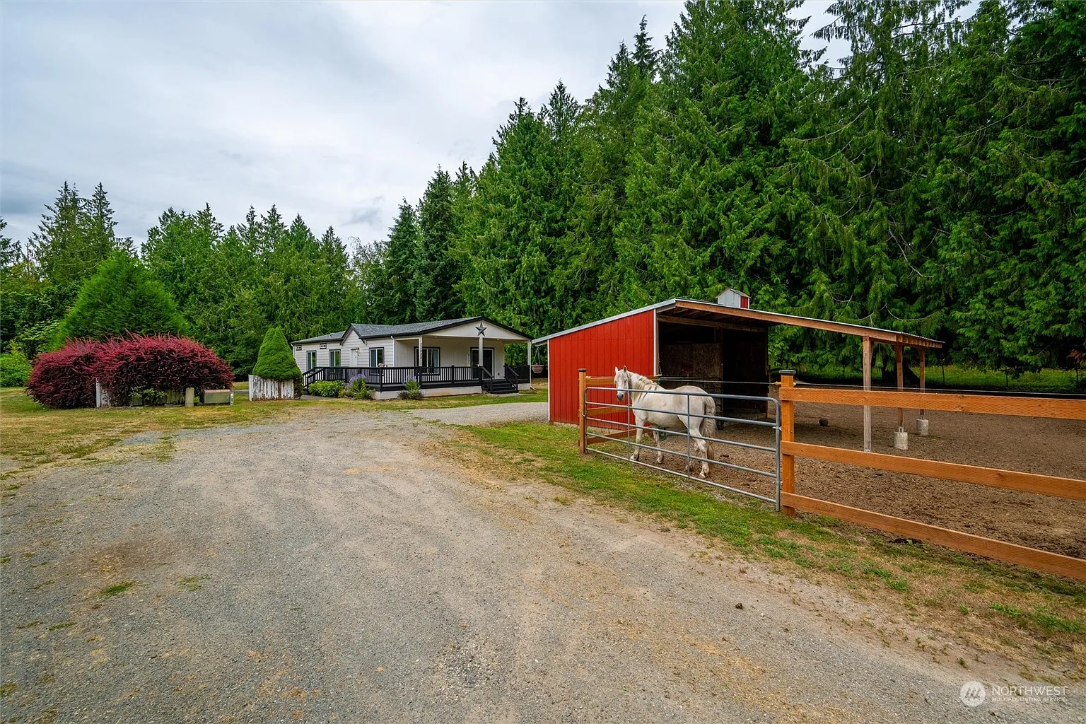 22638 Grip Road photo 1