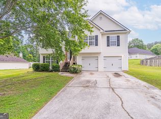 3335 Madison Farm Pl, Snellville, GA 30039