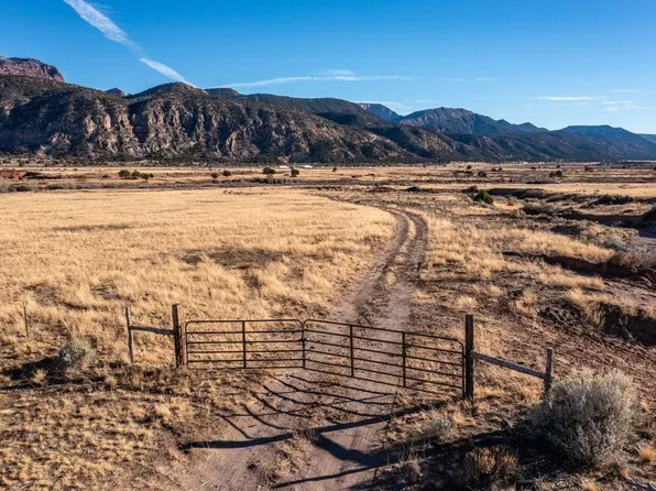 SW Of Kanarra, Kanarraville, UT 84742
