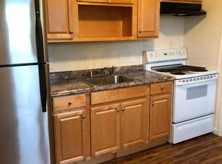 219 Lamplight Dr APT 3, Brodheadsville, PA