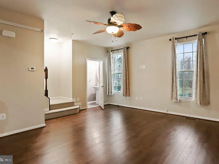 8079 Locust Mill St — Photo 9