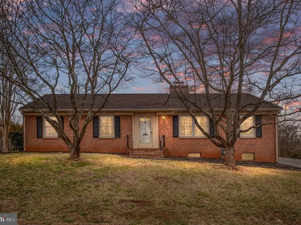1006 Nottingham St, Culpeper, VA 22701