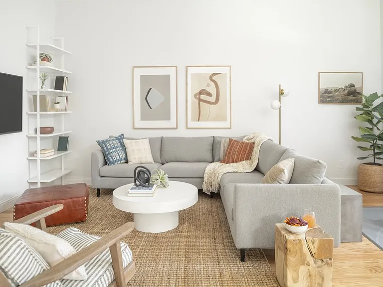 19Cottage - Private Rooms in Coliving Building — Photo 9