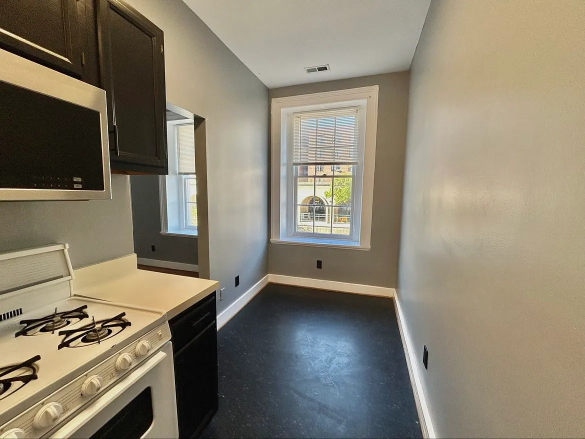 1 bed, $1,175 — Photo 3
