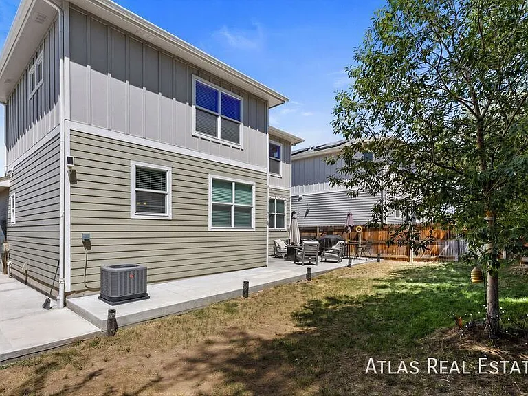 7940 Shoshone St — Photo 20
