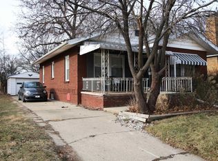 2421 S 6th St, Springfield, IL 62703