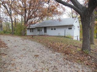 2288 Nell Dr, Decatur, IL 62522