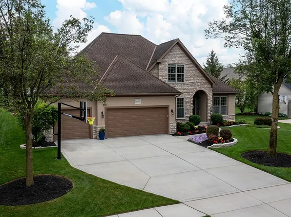 6615 Montchanin Ct, Westerville, OH 43082