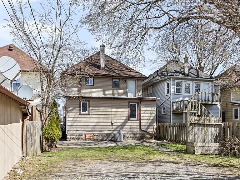 835 Moy Ave #MAIN — Photo 8