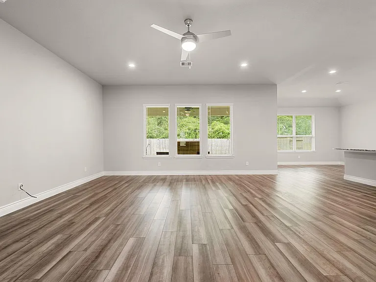 31214 Raleigh Creek Dr — Photo 8