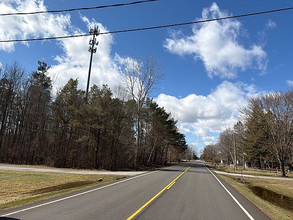 4th image of 9339 Stanley Rd