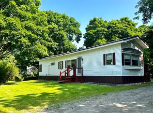 41 Chandler St, Calais, ME 04619