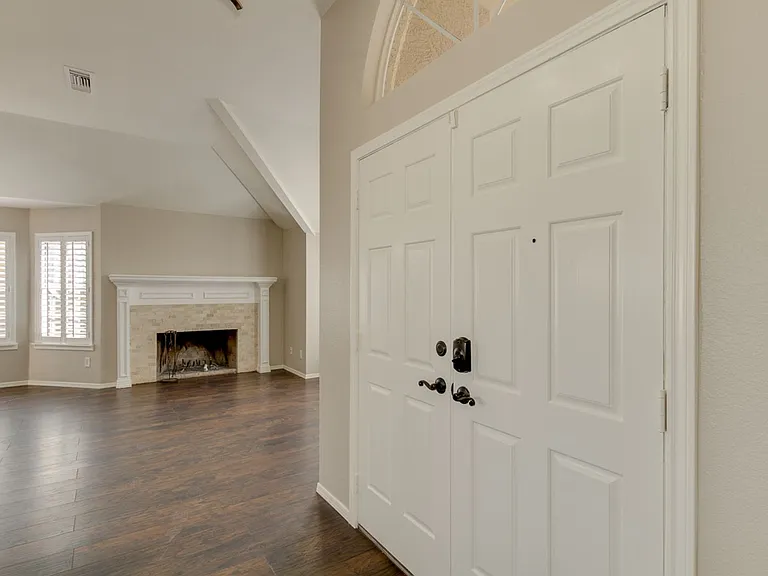 4314 E Juanita Ave — Photo 7